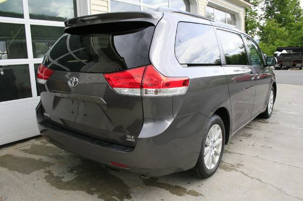 2013 TOYOTA SIENNA XLE AWD VAN~SEATS 7~EXCELLENT IN SNOW! for sale in Barre, VT – photo 9