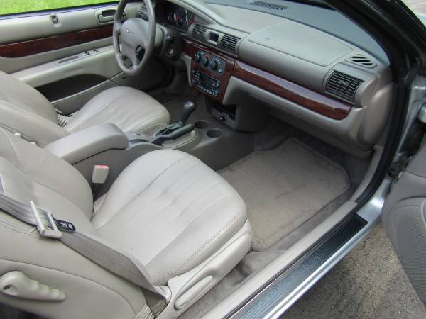 2001 Chrysler Sebring LXI Convertible for sale in Canton, MI – photo 15