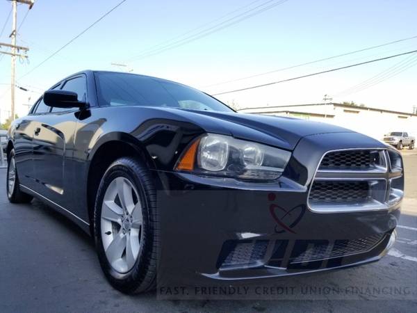 2012 Dodge Charger 4dr Sdn SE RWD , CLEAN TITLE , 4 MONTHS WARRANTY... for sale in Sacramento , CA