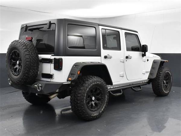 2016 Jeep Wrangler Unlimited Rubicon - SUV - - by for sale in Ardmore, TX – photo 5