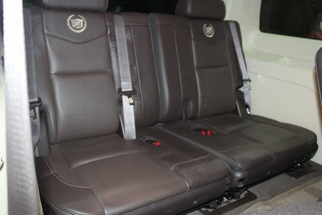 2012 Cadillac Escalade Platinum 4WD for sale in Grand Ledge, MI – photo 13