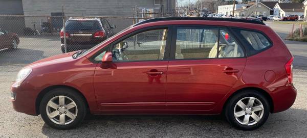 2008 Kia Rondo Wagon LX V6 Clean - cars & trucks - by dealer -... for sale in WEBSTER, NY – photo 5
