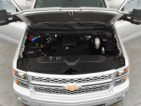 2015 Chevy Chevrolet Silverado 1500 Crew Cab LTZ Pickup 4D 5 3/4 ft for sale in Downey, CA – photo 4