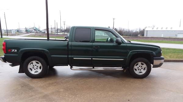 2005 Chevy Silverado Z71 4x4 Ext. Cab, 4 Door, Leather, Loaded! for sale in California, MO – photo 15