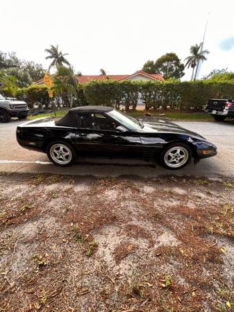 1987 Corvette convertible for sale in Fort Lauderdale, FL – photo 5