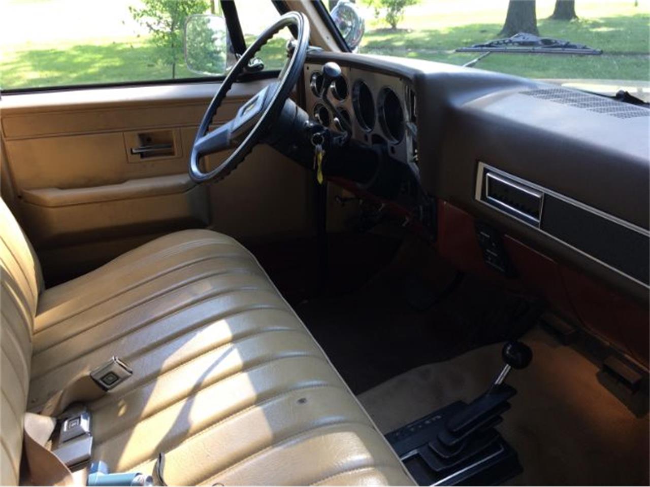 1983 Chevrolet Suburban for sale in Cadillac, MI – photo 13