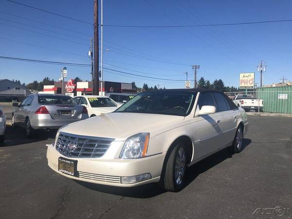 2011 Cadillac DTS Platinum Collection Sedan for sale in Bremerton, WA