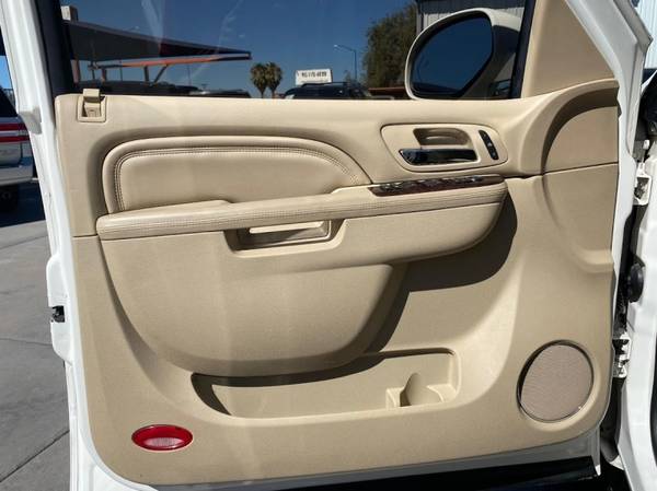 2014 Cadillac Escalade 2WD 4dr Luxury - - by dealer for sale in El Paso, TX – photo 13