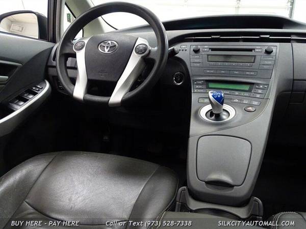 2011 Toyota Prius Leather One Gas Saver! 1-Owner! One 4dr Hatchback for sale in Paterson, CT – photo 17