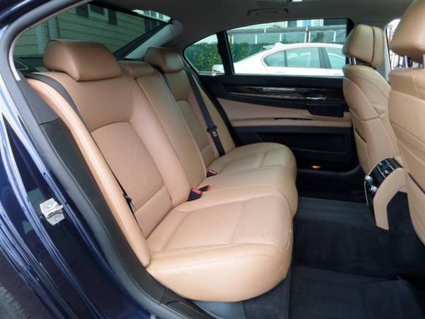 2013 BMW 740Li Navigation/ Premium Sedan for sale in Elmont, NY – photo 12