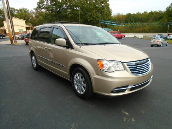 2015 Chrysler Town Country Touring for sale in Morgantown, KY – photo 3