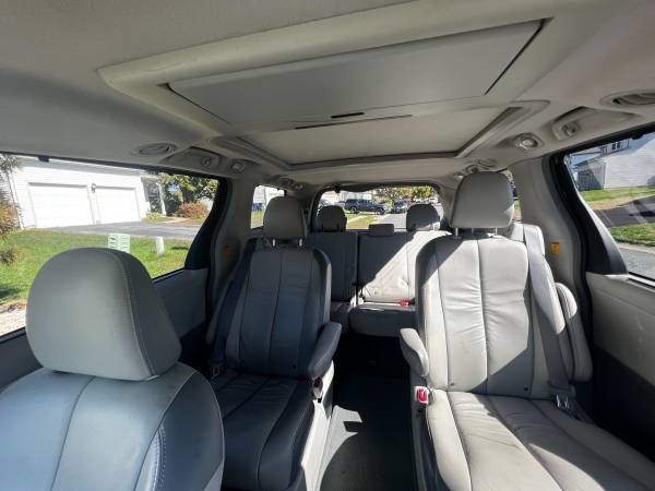 Toyota Sienna Limted AWD 2011 for sale in Newark, DE – photo 14