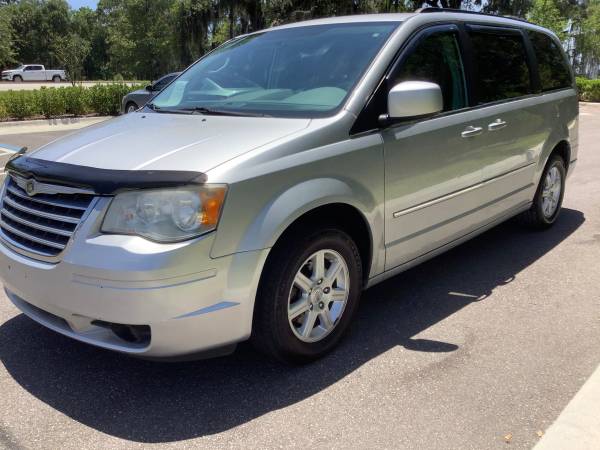 2010 Chrysler Town and County Touring New Tires Excellent Condition! for sale in Sarasota, FL – photo 6