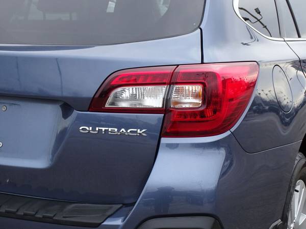 2018 Subaru Outback 2 5i Premium - - by dealer for sale in Skokie, IL – photo 11