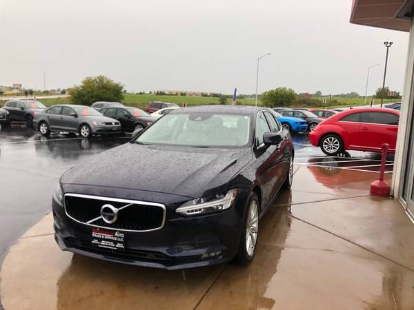 2017 Volvo S90 T6 Momentum AWD for sale in Dodgeville, WI – photo 6