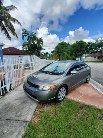 2006 HONDA CIVIC - cars & trucks - by dealer - vehicle automotive sale for sale in Miami, FL