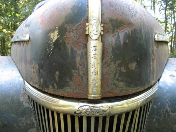 1941 Ford 2dr Deluxe Sedan for restoration or parts. Flat Head V8 for sale in Wausau, WI – photo 17