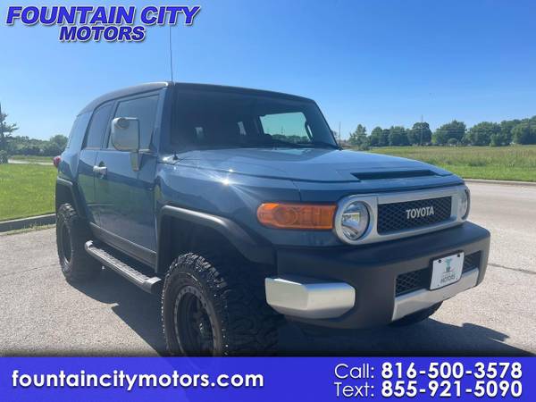 2012 Toyota FJ Cruiser 4WD AT - - by dealer - vehicle for sale in Harrisonville, MO
