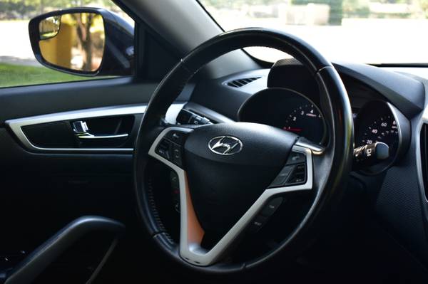 2014 Hyundai Veloster 6-Speed JUST DISCOUNTED for sale in Garden City, ID – photo 8