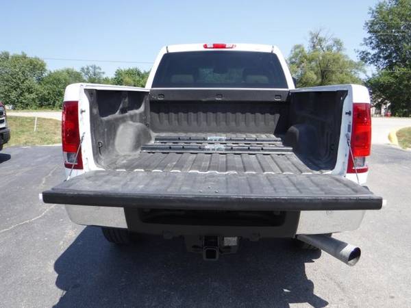 2011 GMC Sierra 3500 HD Crew Cab 4WD SLE Pickup 4D 8 ft Trades Welcome for sale in Harrisonville, MO – photo 15