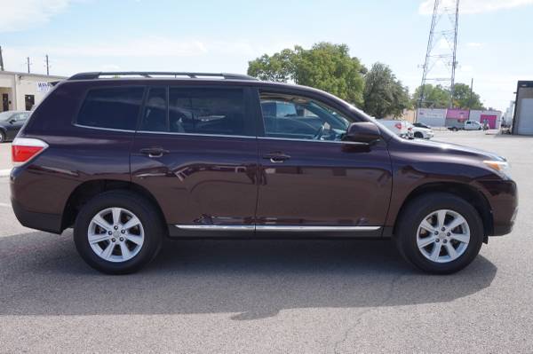 2012 Toyota Highlander Limited - - by dealer - vehicle for sale in Dallas, TX – photo 4