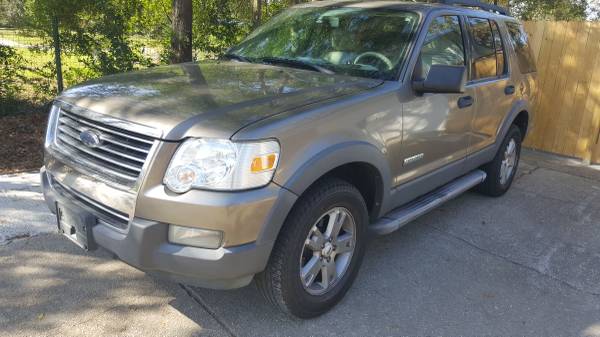 Nice Ford Explorer SUV - cars & trucks - by owner - vehicle... for sale in Pensacola, FL
