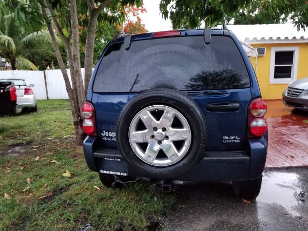 2005 JEEP LIBERTY 4X4 - cars & trucks - by owner - vehicle... for sale in south florida, FL – photo 5