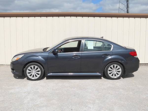 2011 Subaru Legacy 2 5i Limited - - by dealer for sale in Wilmington, OH – photo 3
