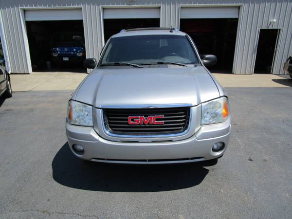 2004 GMC Envoy XUV (excellent condition!!!) - cars & trucks - by... for sale in Columbus, OH – photo 8