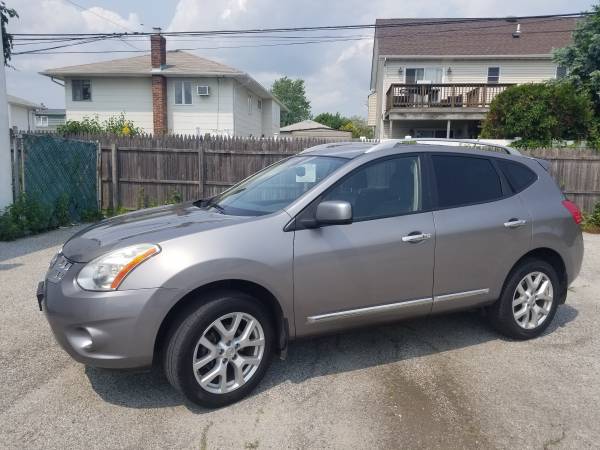 2011 Nissan Rogue SL AWD- GREAT CAR for sale in Island Park, NY – photo 3