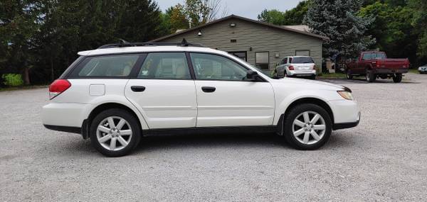 Subaru Outback 2.5i 2008 for sale in St. Albans, VT