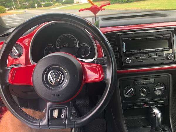 2013 VW Convertible for sale in Wrightsville Beach, NC – photo 12