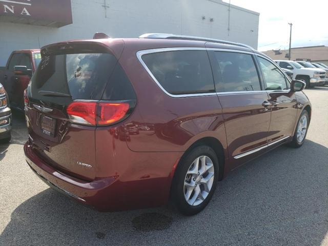 2019 Chrysler Pacifica Limited for sale in Winona, MN – photo 7