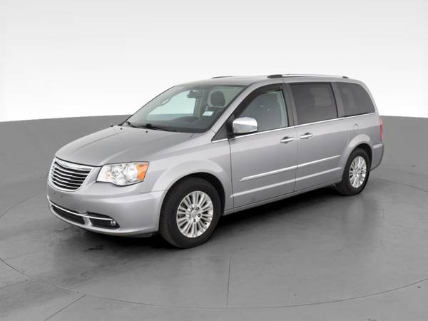 2015 Chrysler Town and Country Limited Minivan 4D van Gray - FINANCE... for sale in Houston, TX – photo 3
