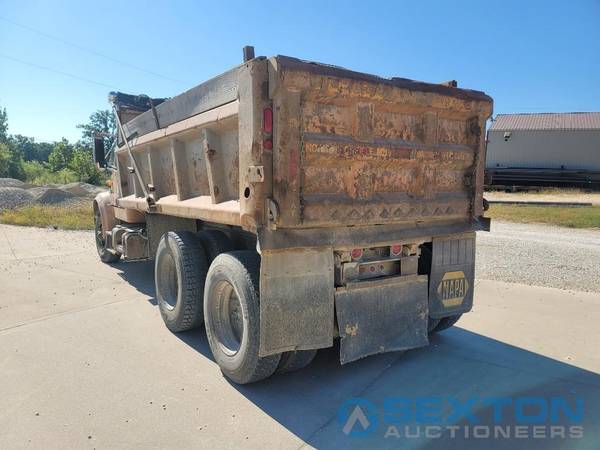 1999 International F-4900 Dump Truck - - by dealer for sale in Other, MO – photo 7