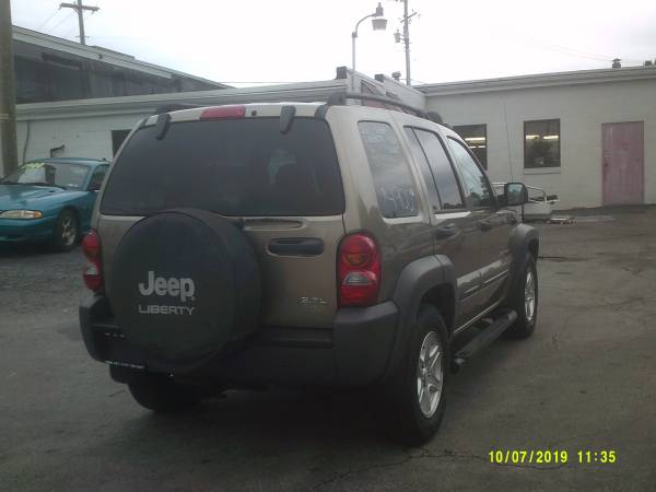 2003 Jeep Liberty , 4x4 for sale in York, PA – photo 2