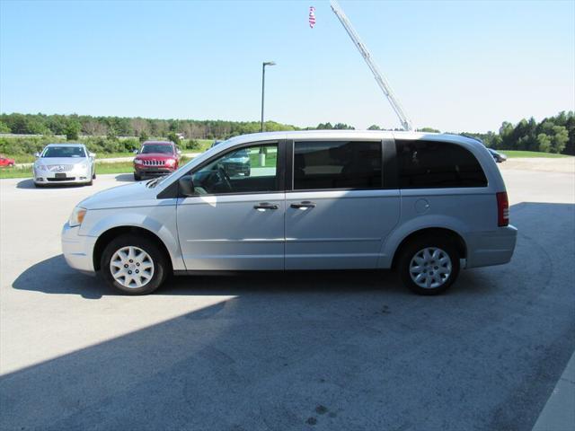 2008 Chrysler Town & Country LX for sale in Oostburg, WI – photo 9