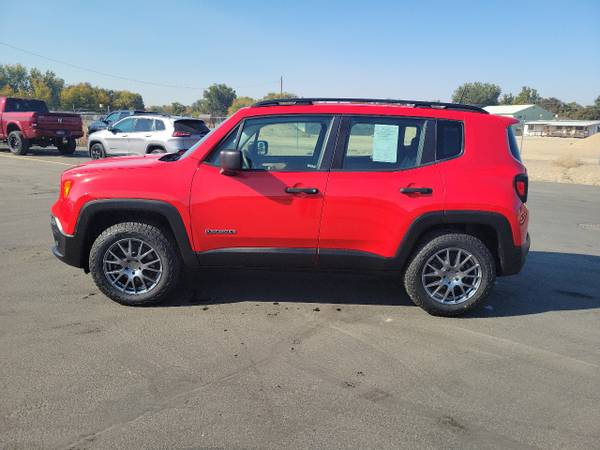 2015 Jeep Renegade 4WD 4dr Sport - - by dealer for sale in Payette, ID – photo 2