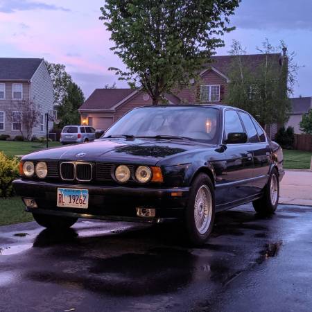 1994 BMW 525i 5 speed for sale in carpentersville, IL
