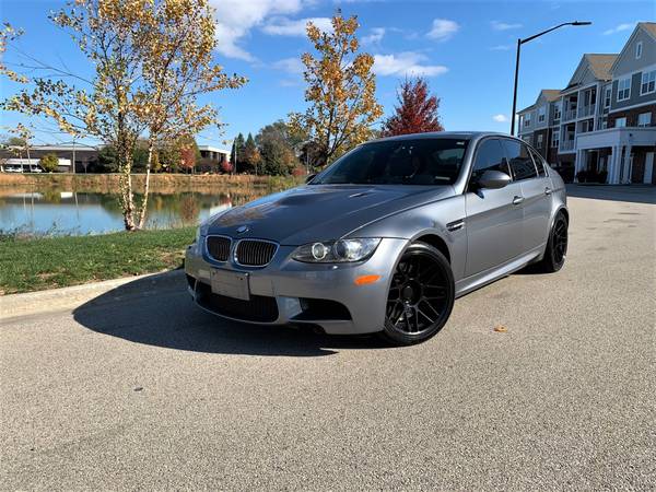 2009 BMW M3 - cars & trucks - by owner - vehicle automotive sale for sale in Wheeling, IL