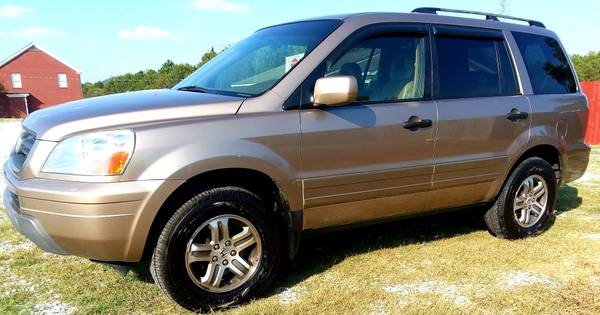 ‘04 Honda Pilot for sale in Madison, AL