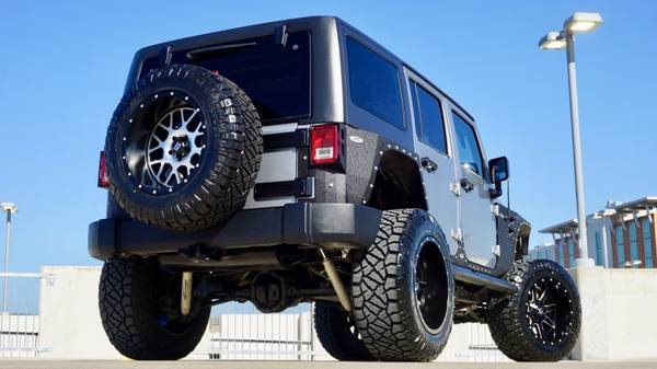 2015 Jeep Wrangler Unlimited *(( Absolute Show Stopper ))* Lifted... for sale in Austin, TX – photo 6