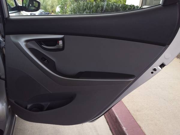 2016 Hyundai Elantra SE 6AT - - by dealer - vehicle for sale in Grass Valley, NV – photo 22