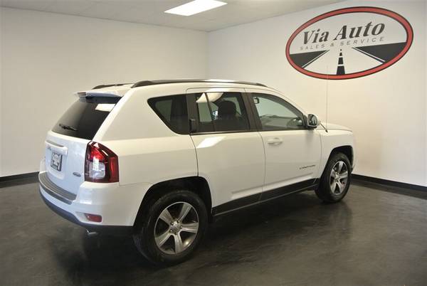 2016 Jeep Compass Latitude for sale in Spencerport, NY – photo 6