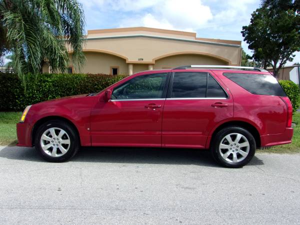 2009 Cadillac SRX AWD V6 3rd row Seat Moon Roof Low Miles Bose s for sale in Fort Myers, FL – photo 4