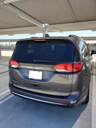 2018 Chrysler Pacifica Hybrid Minivan for sale in San Diego, CA – photo 7