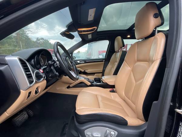 2017 Porsche Cayenne (64K Miles) - - by dealer for sale in Old Forge, PA – photo 9