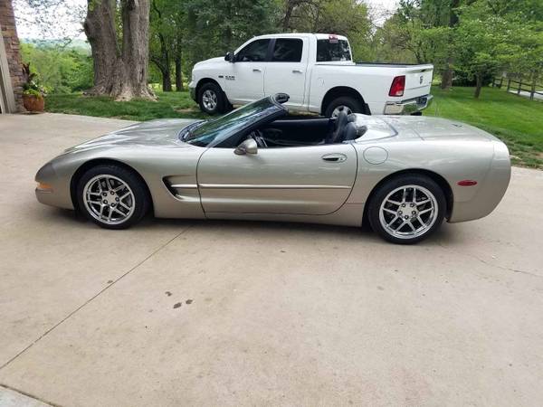 Corvette convertible low miles for sale in Kansas City, MO – photo 9