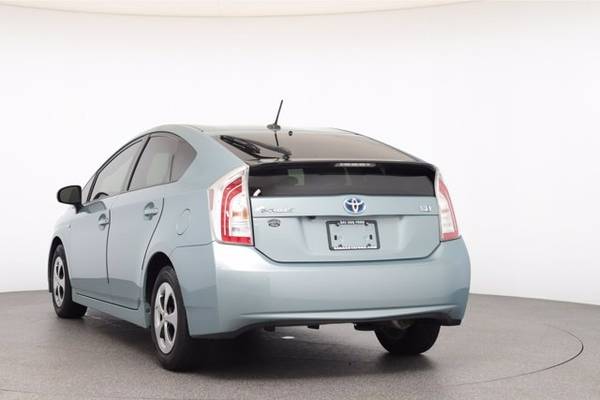 2012 Toyota Prius Three - cars & trucks - by dealer - vehicle... for sale in Sarasota, FL – photo 6