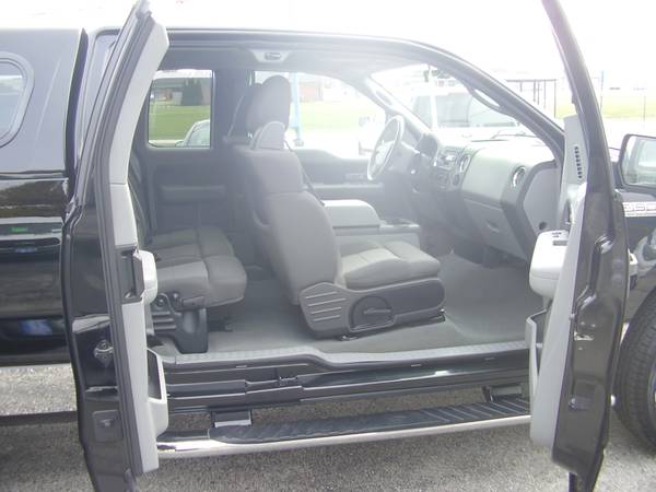 2006 FORD F150 SUPERCAB 4 DOOR XLT 4 X 4 for sale in Green Bay, WI – photo 6